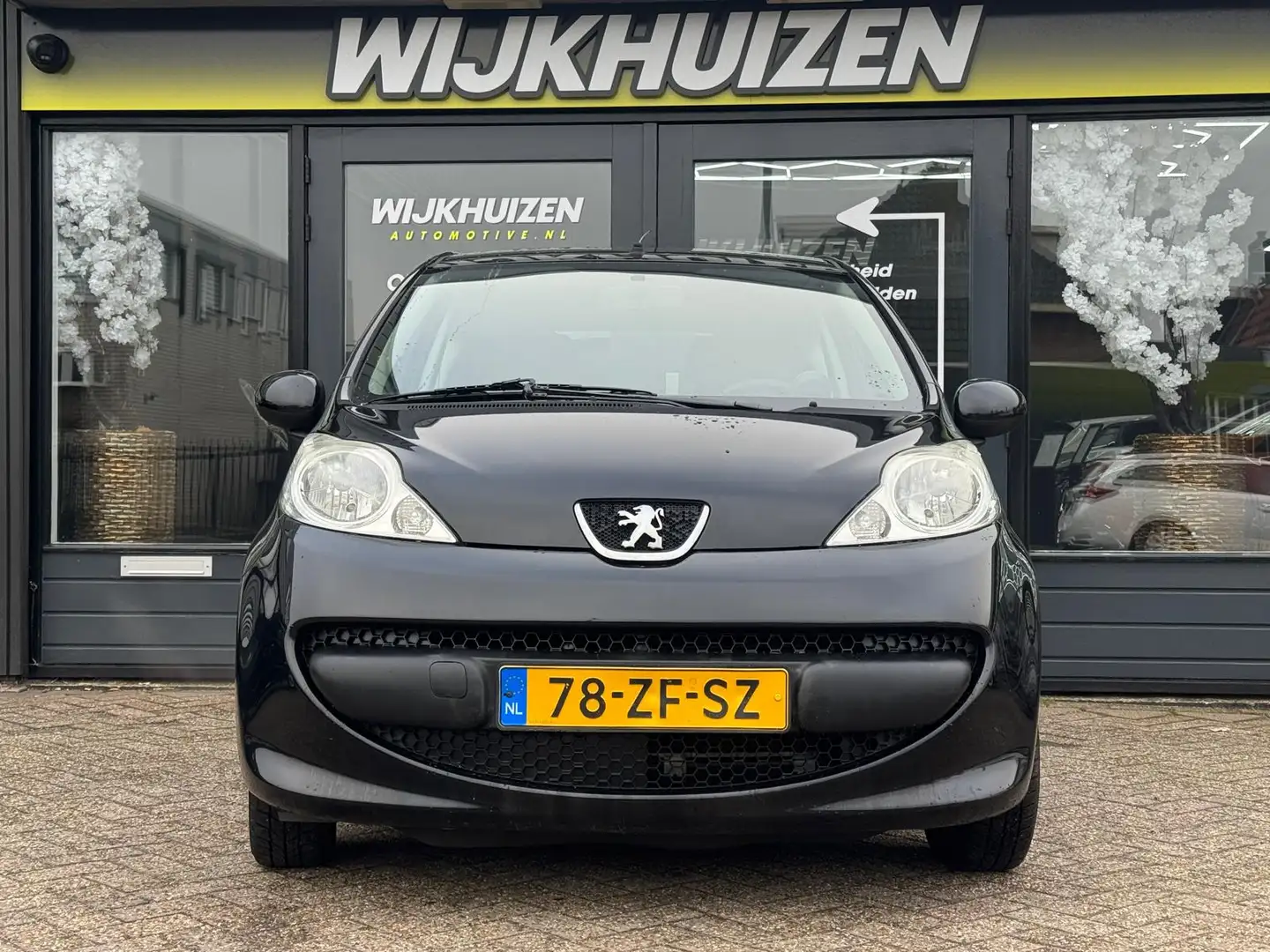 Peugeot 107 1.0-12V XS met Airco !!! Nette auto !!! Nap !!! Schwarz - 2