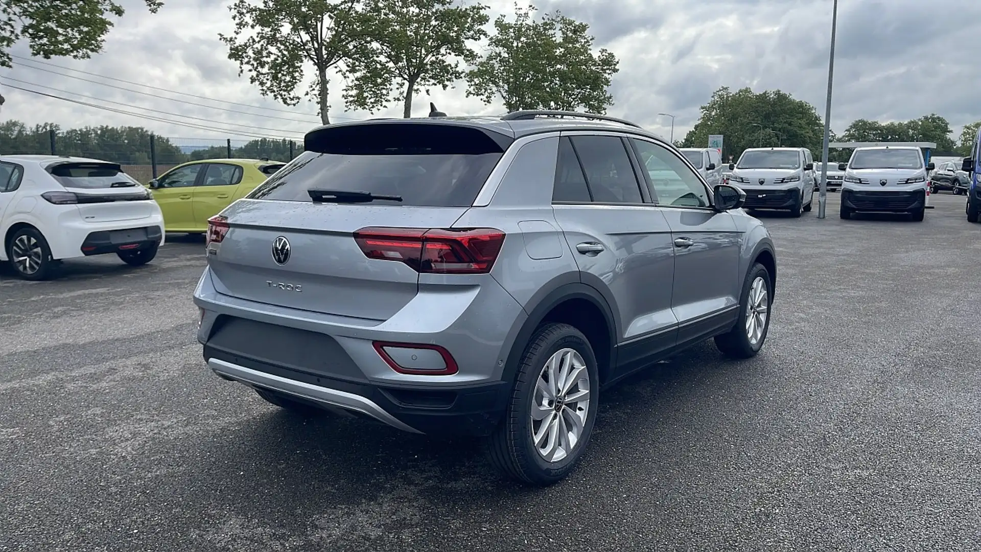 Volkswagen T-Roc 2.0 TDI 150CH LIFE PLUS DSG7 - 2