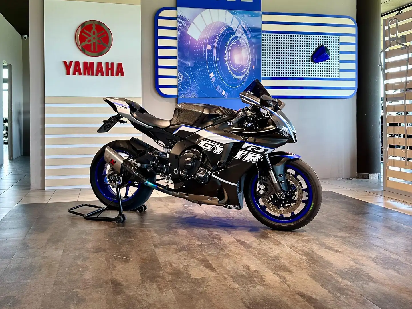 Yamaha YZF-R1 abs Nero - 2