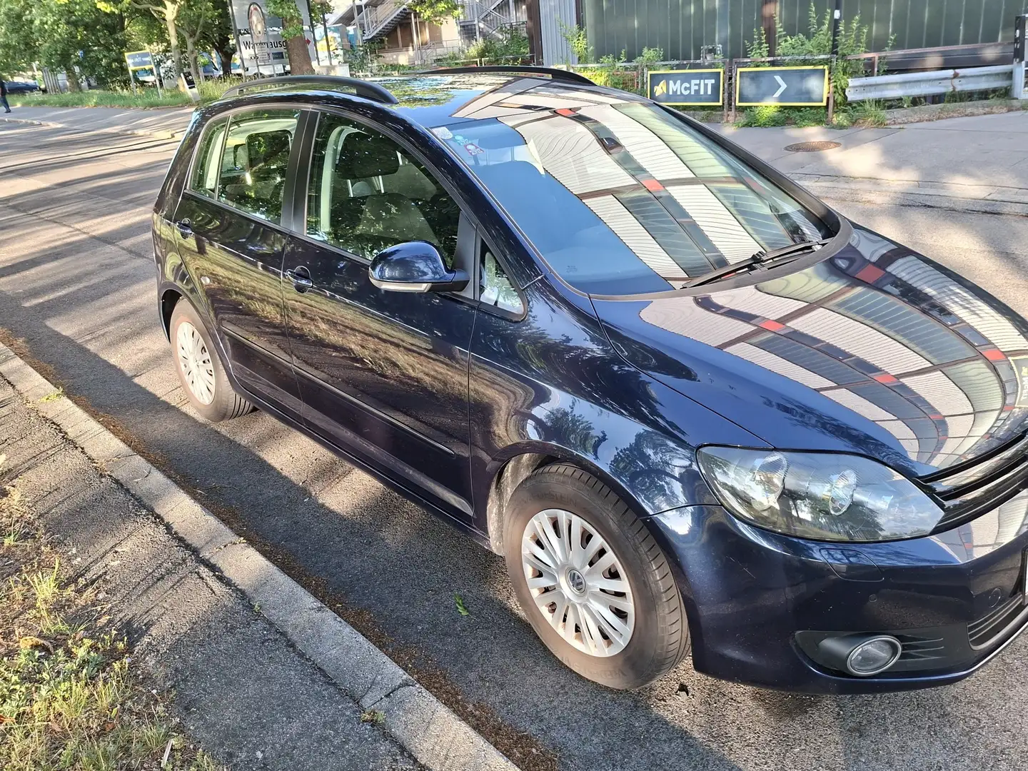 Volkswagen Golf Plus Comfortline 1,6 TDI DPF - 2