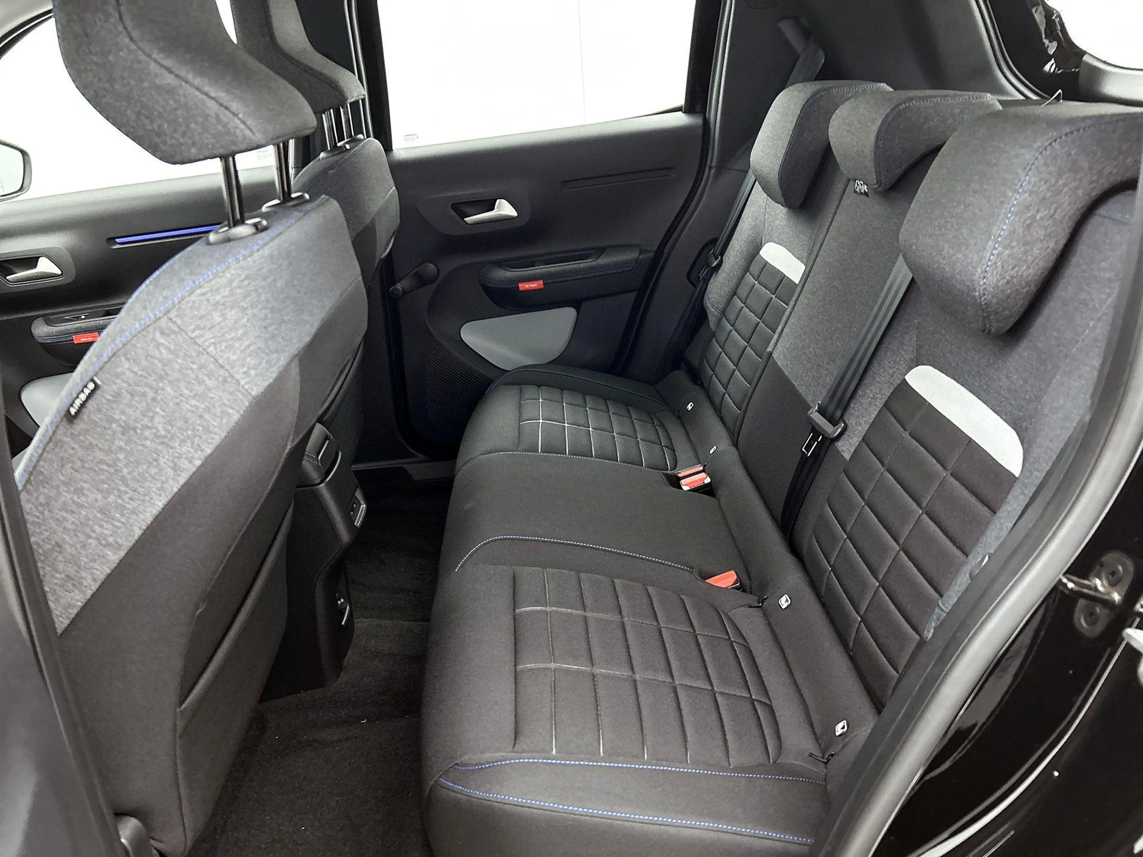 Citroen E-C3 Plus 113pk Comfort Range 44 kWh | 8 JAAR GARANTIE — photo 13