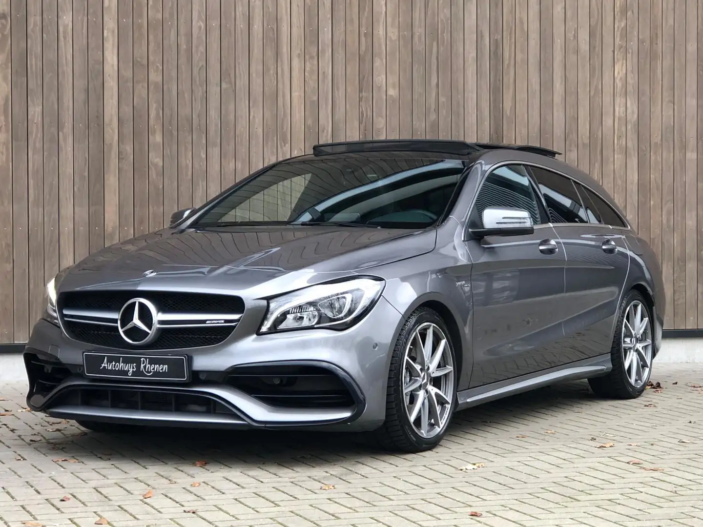 Mercedes-Benz CLA-klasse Shooting Brake CLA45 AMG 4MATIC Gris - 2