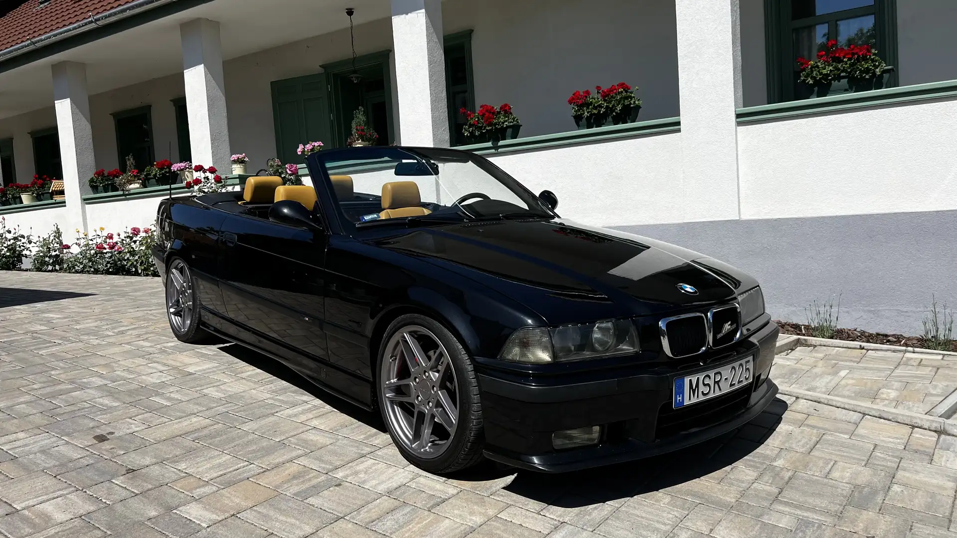 BMW 320 E36 - M-paket - AC-Schnitzer Noir - 2