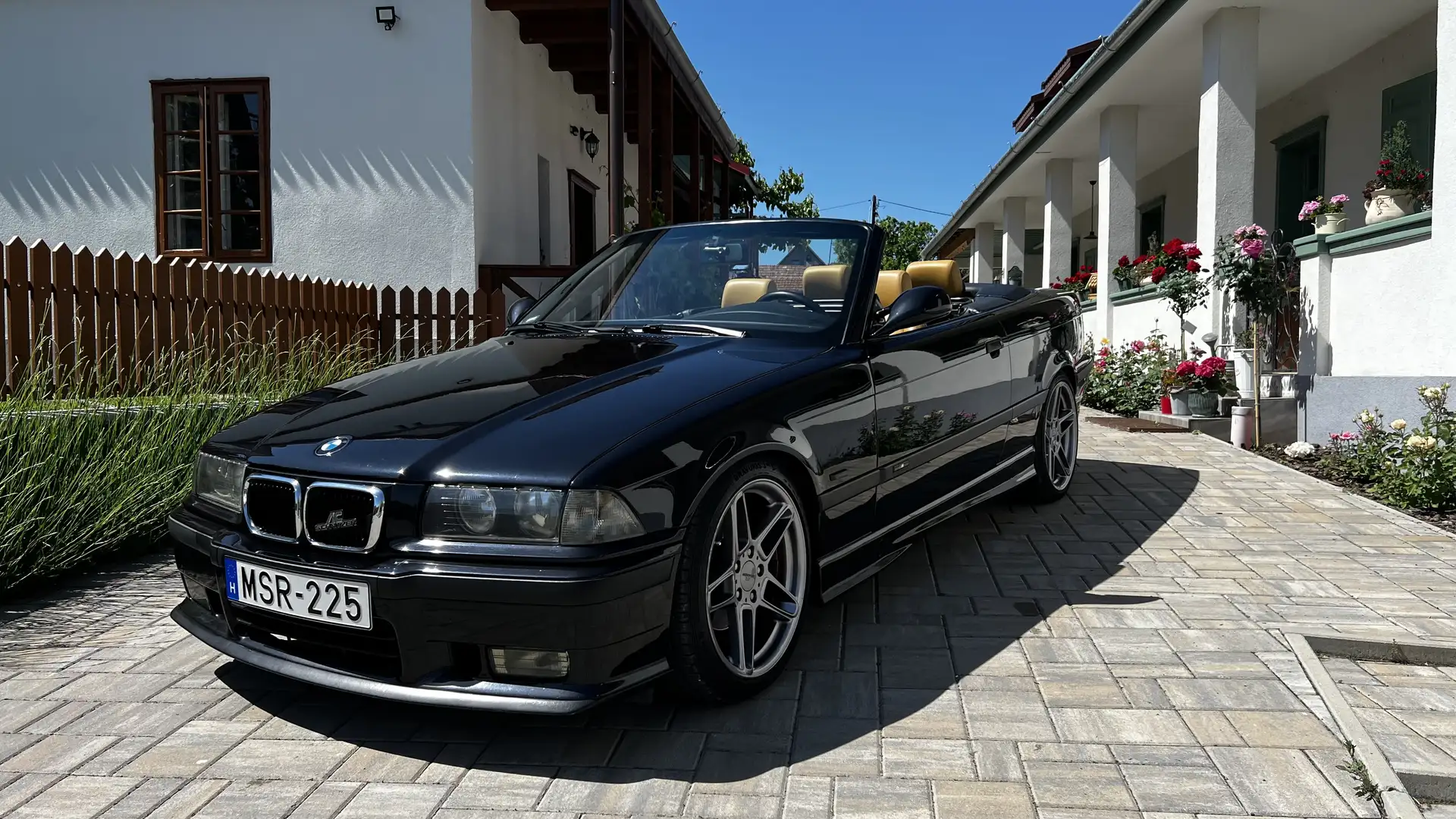BMW 320 E36 - M-paket - AC-Schnitzer Noir - 1