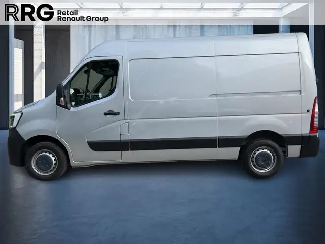 Renault Master view 2