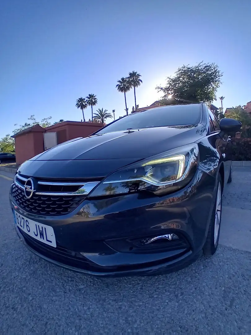 Opel Astra 1.6 D (CDTI) Sports Tourer Selection - 1