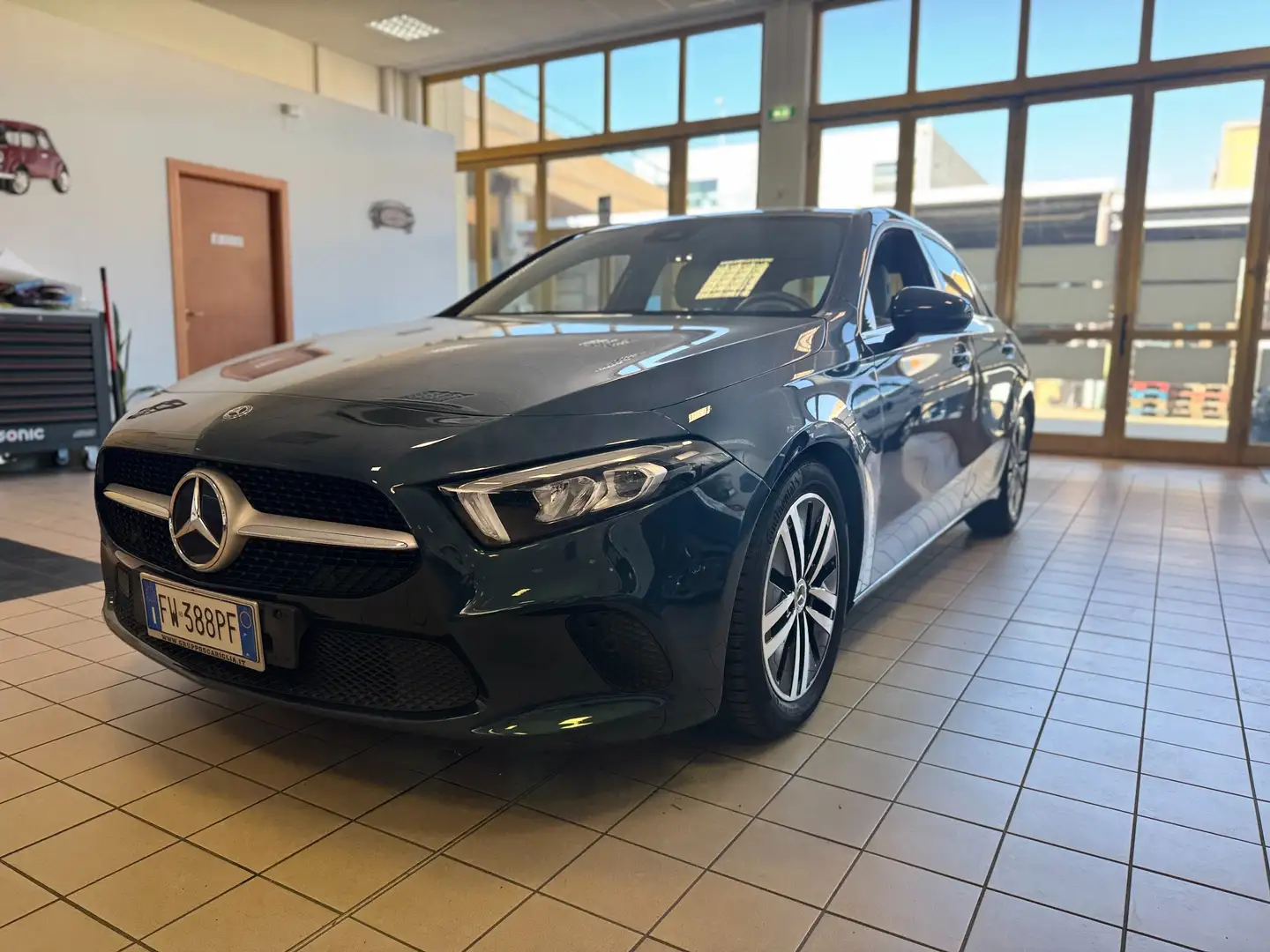 Mercedes-Benz A 180 Classe A - W177 2018 d Premium auto Blu/Azzurro - 1