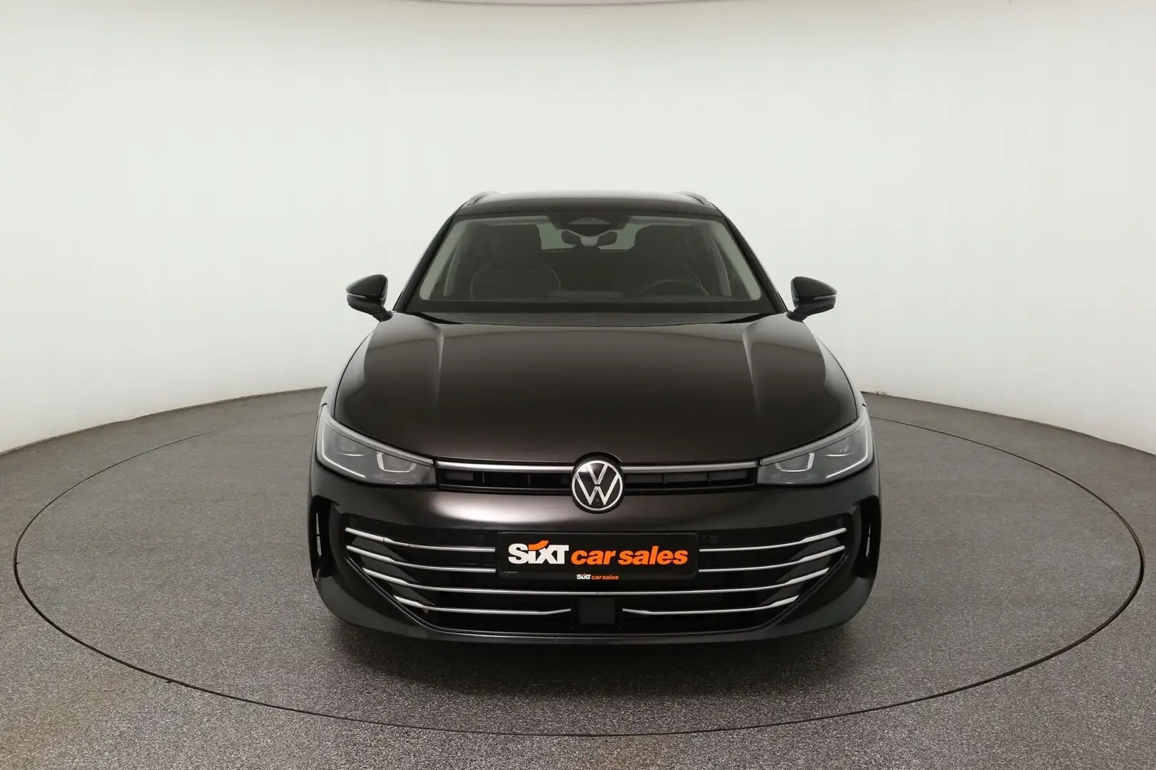 Volkswagen Passat 2.0 TDI Elegance Sport|IQ.DRIVE|360°|AHK Schwarz - 2