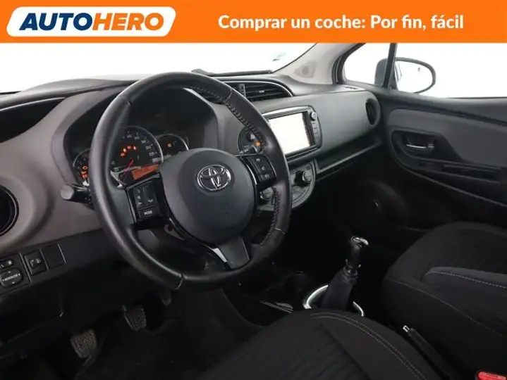 Toyota Yaris 2016, foto 12