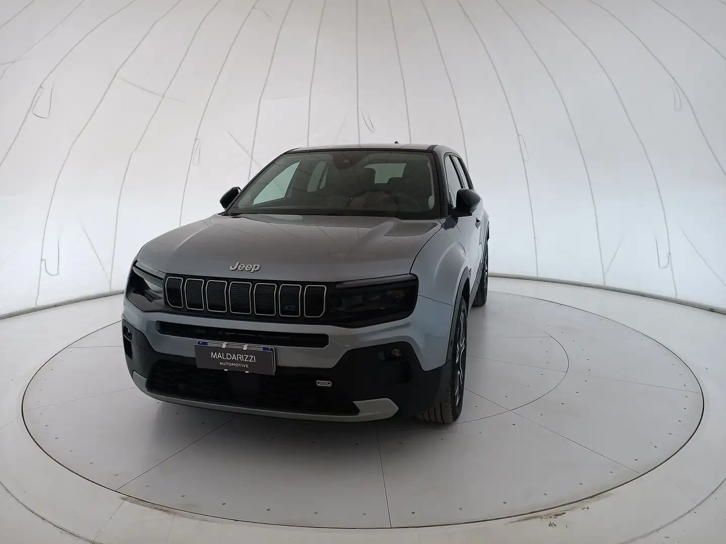 Jeep Avenger 1st Edition fwd 156cv auto Gris - 1