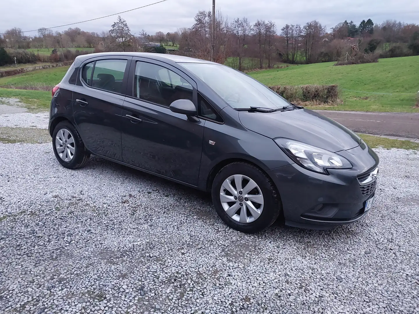 Opel Corsa Corsa 1.2i Essentia//État neuf//15000km! Gris - 1
