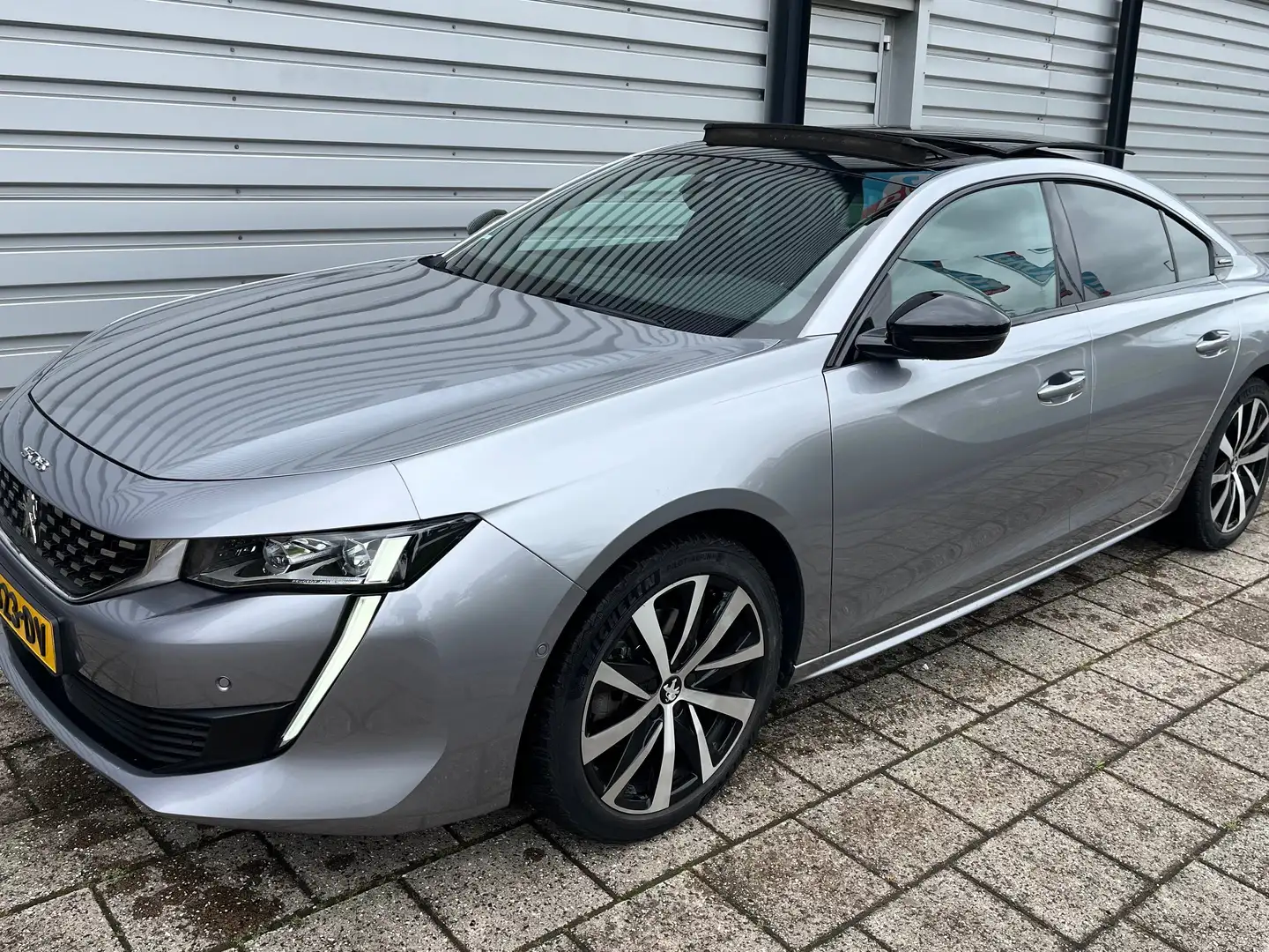 Peugeot 508 508 1.6 PT. B.L. GT Line srebrna - 1