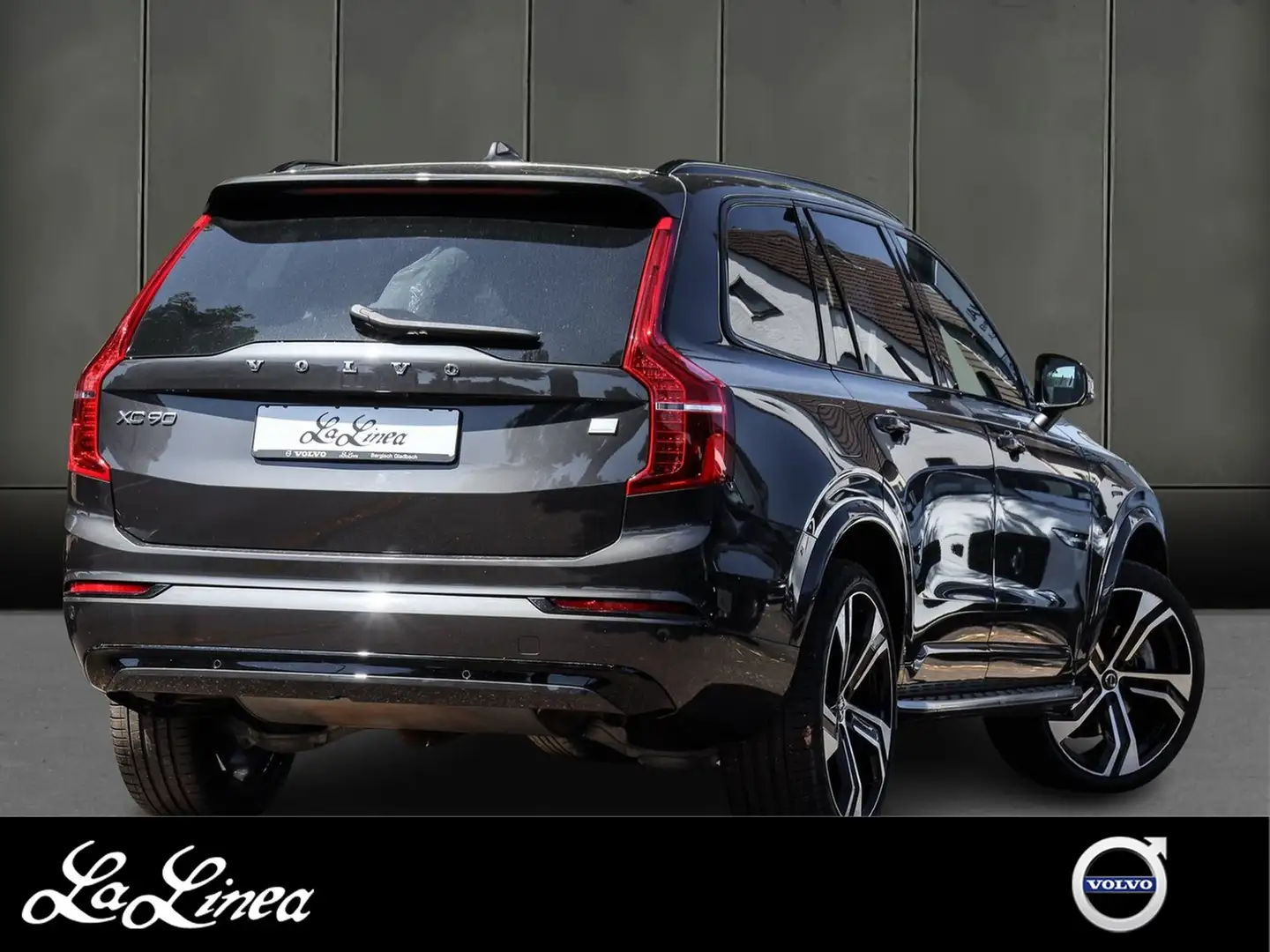 Volvo XC90 T8 Ultimate Dark Recharge Plug-In Hybrid AWD Grijs - 2
