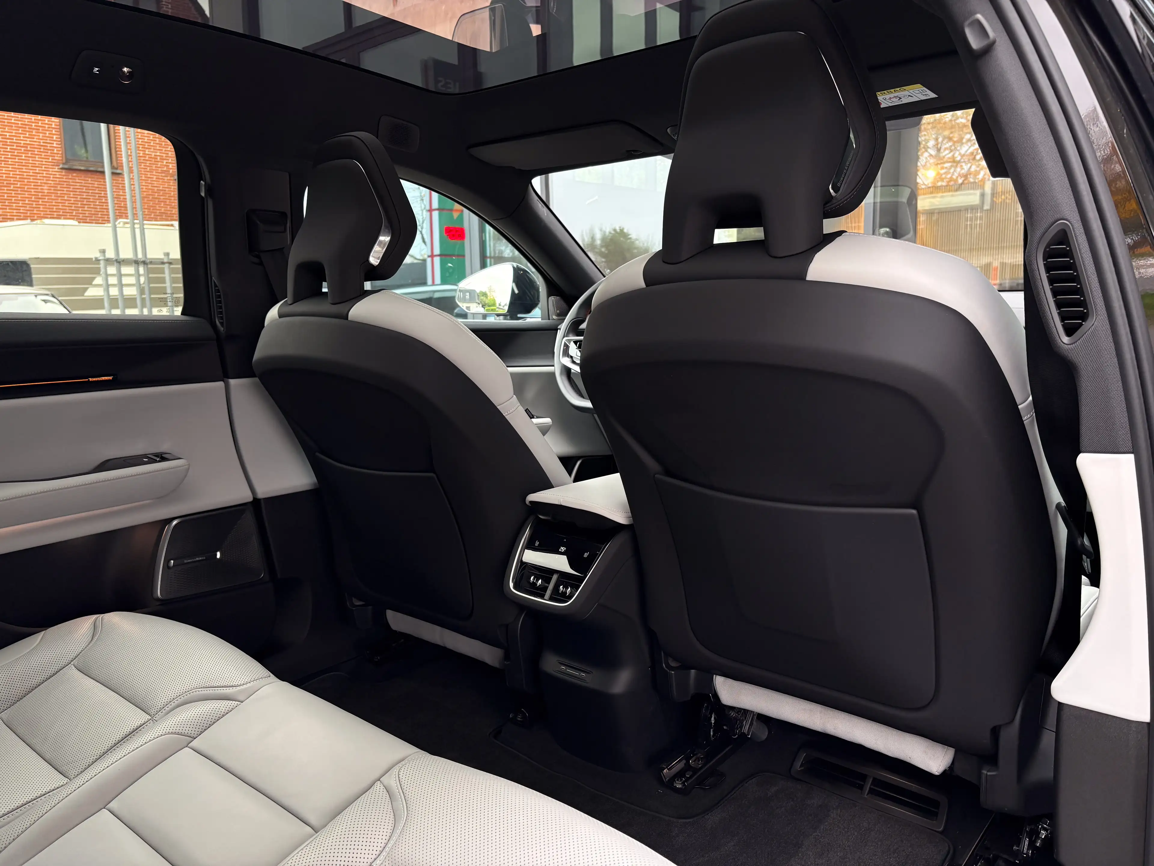 Polestar 3 Long Range Dual Motor - Plus | Pilot | Nappa — photo 11