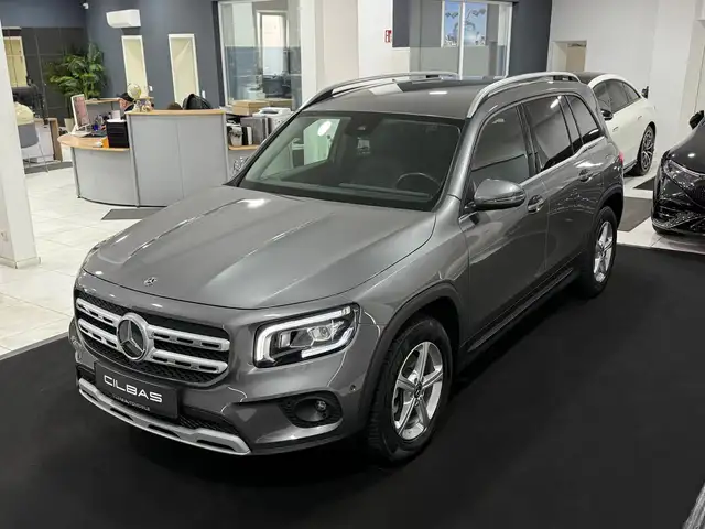 Mercedes-Benz GLB 180 d 8G STYLE*WIDESCREEN*KAM*SPUR*SHZ*LED*