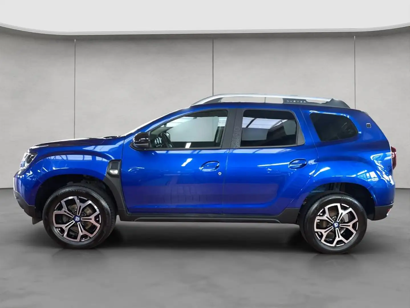 Dacia Duster TCe 100 ECO-G 2WD Celebration Blauw - 2