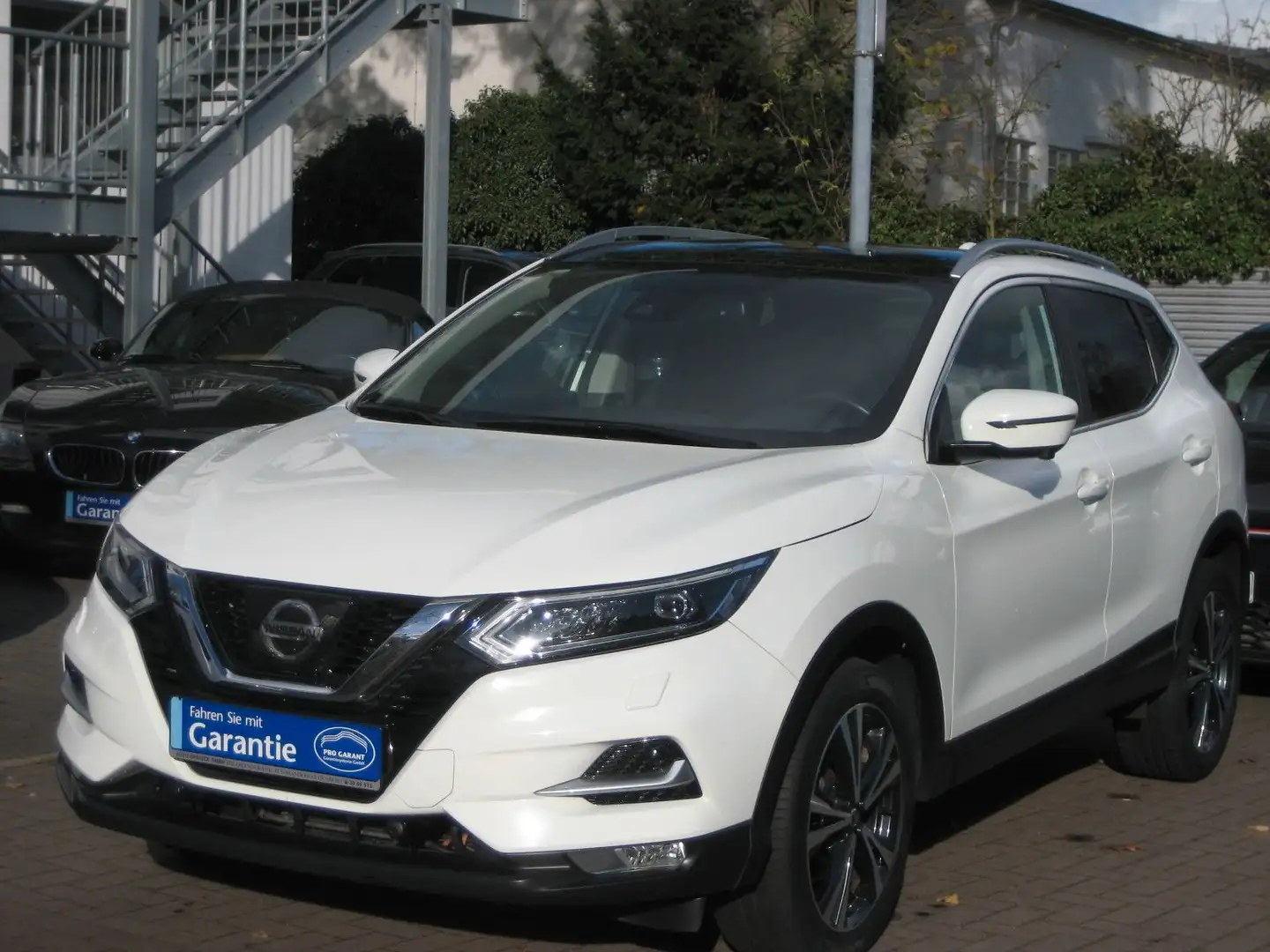 Nissan Qashqai 1.3 N-Connecta/Klima/Pano/Kamera/AHK Bianco - 1
