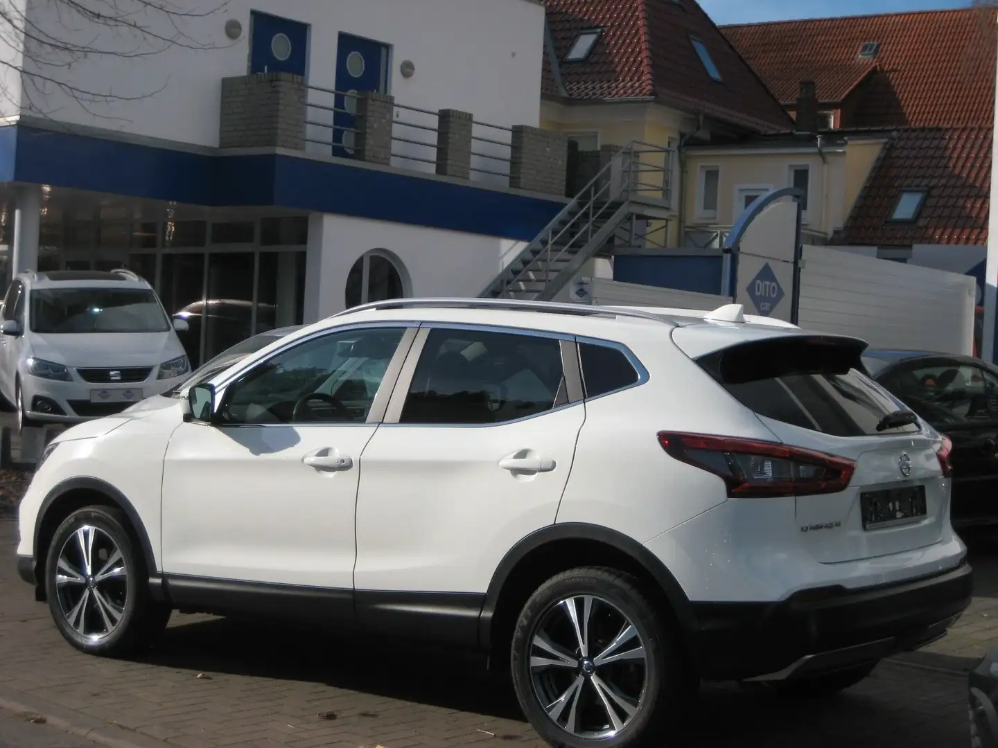 Nissan Qashqai 1.3 N-Connecta/Klima/Pano/Kamera/AHK Bianco - 2