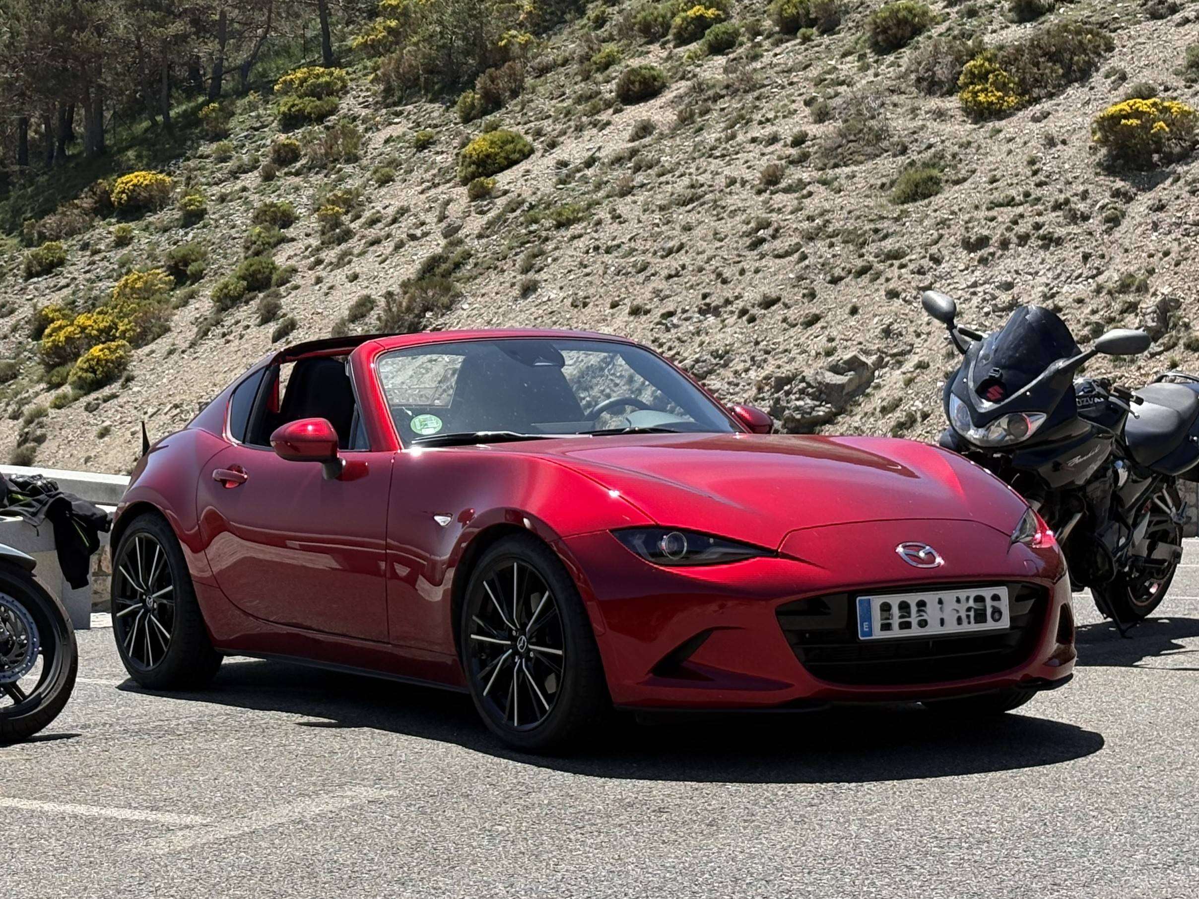 Mazda MX-5 MX-5 RF 2.0 Skyactiv-G Exclusive-Line   Driver Assistance Exclusive-Line   Driver Assistance - foto 1