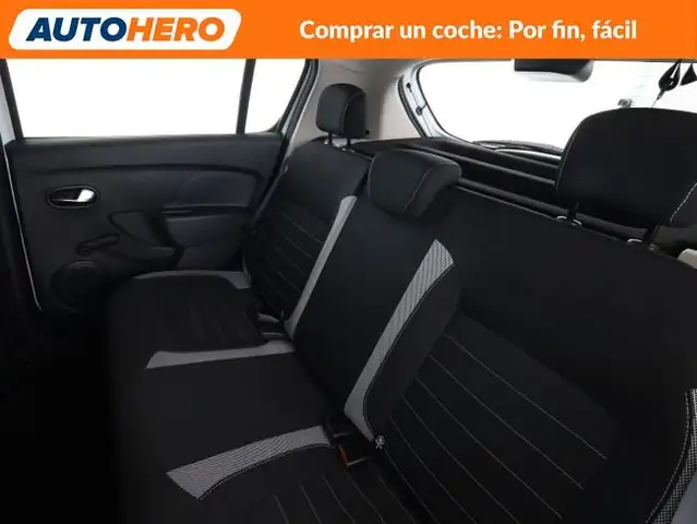 Dacia Sandero view 15