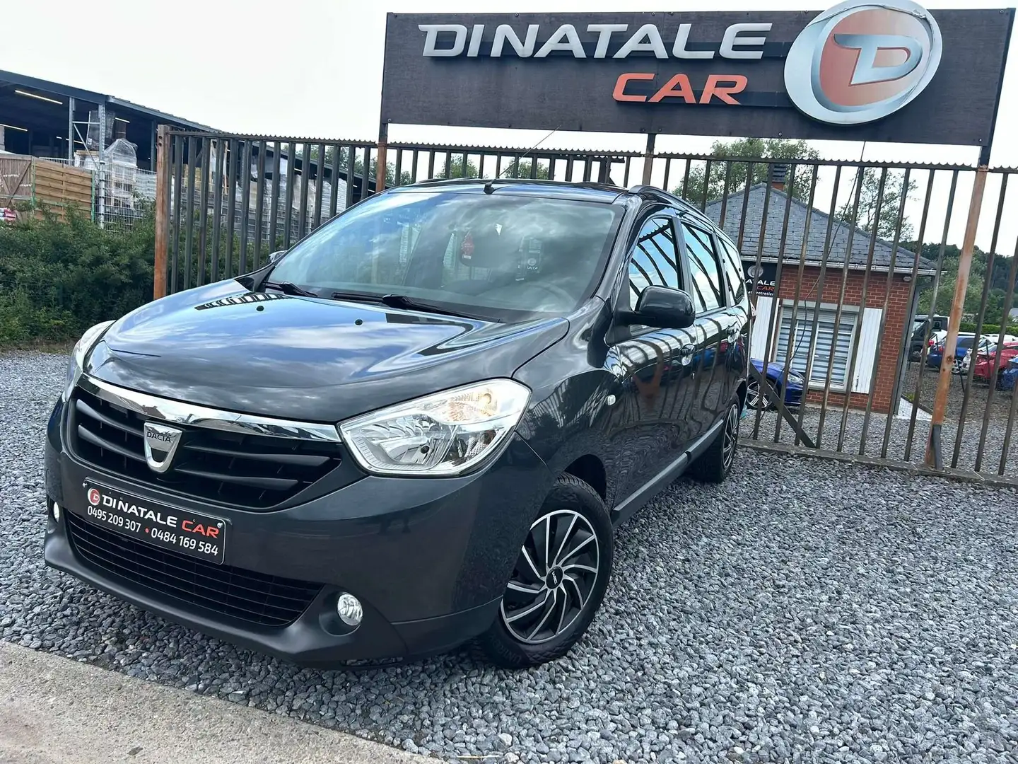 Dacia Lodgy 1.5 dCi 7 places - GPS - Full Historique Garantie Gris - 1