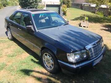 300D