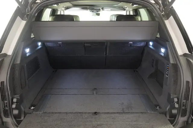 Land Rover Range Rover 3.0PHEV SV Ansicht 12