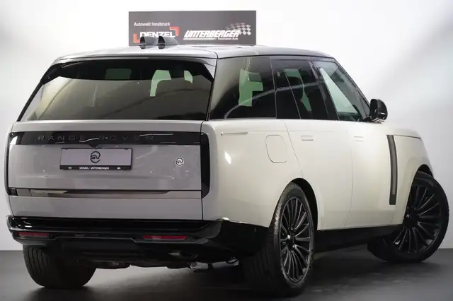 Land Rover Range Rover 3.0PHEV SV Ansicht 4