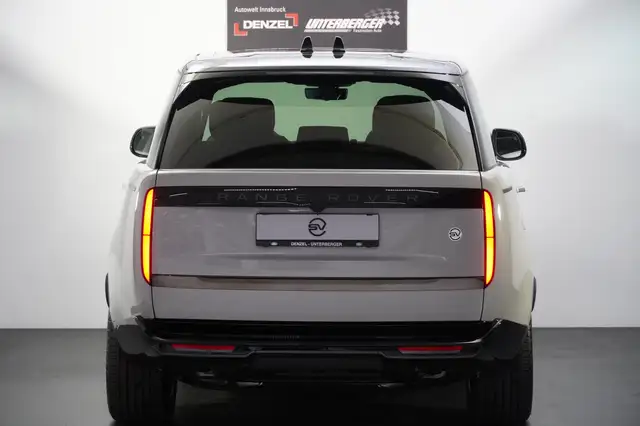 Land Rover Range Rover 3.0PHEV SV Ansicht 10