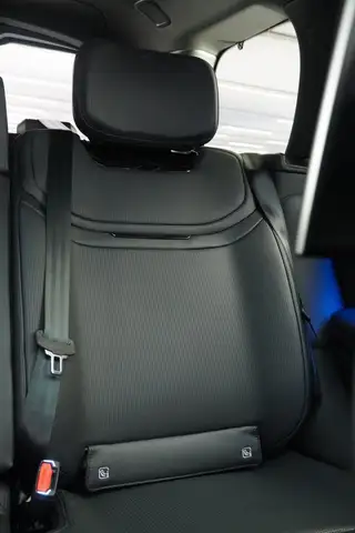 Land Rover Range Rover 3.0PHEV SV Ansicht 24