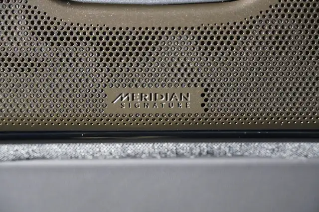 Land Rover Range Rover 3.0PHEV SV Ansicht 28