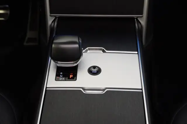 Land Rover Range Rover 3.0PHEV SV Ansicht 29