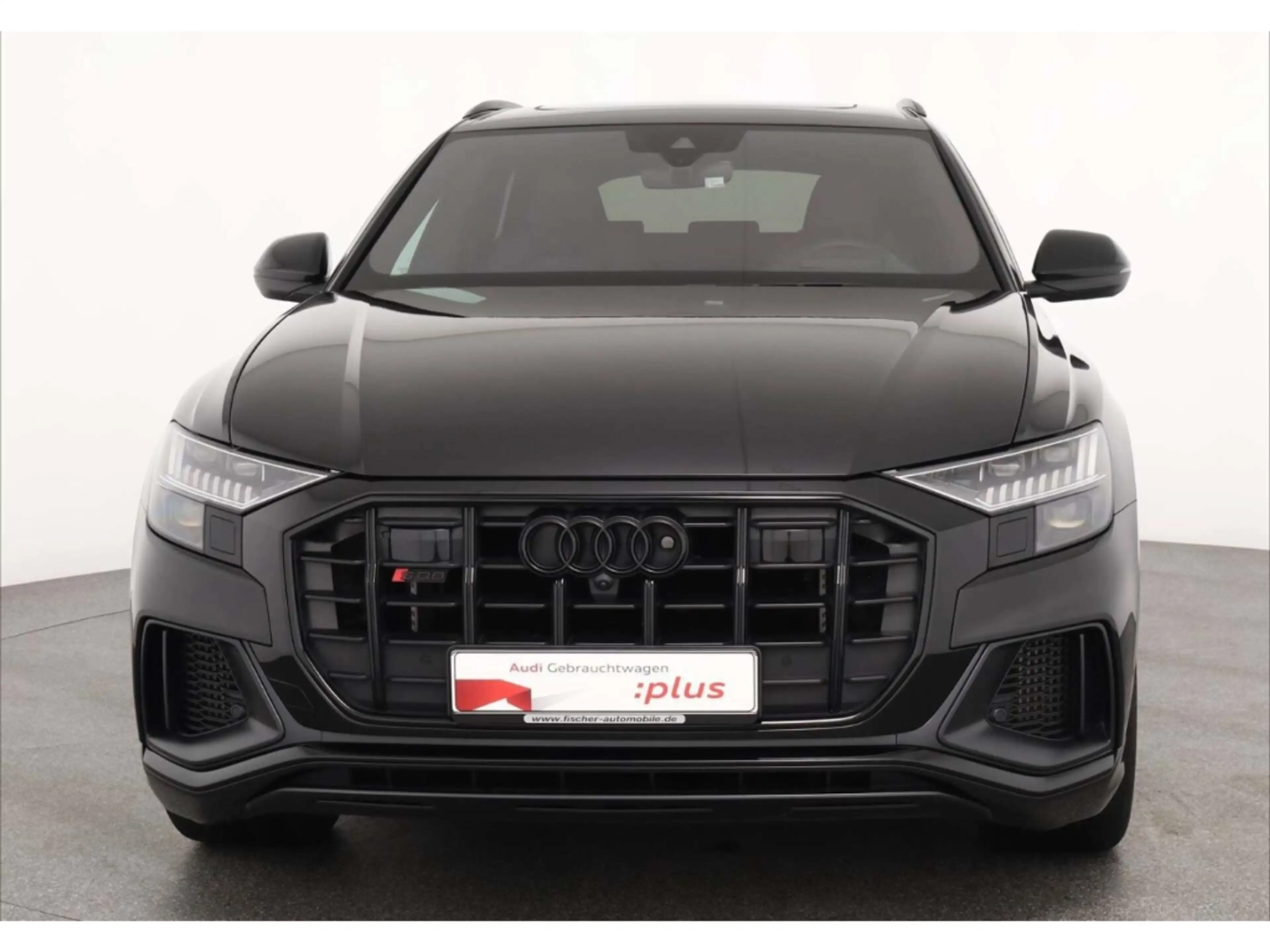 Audi SQ8 TFSI — photo 3