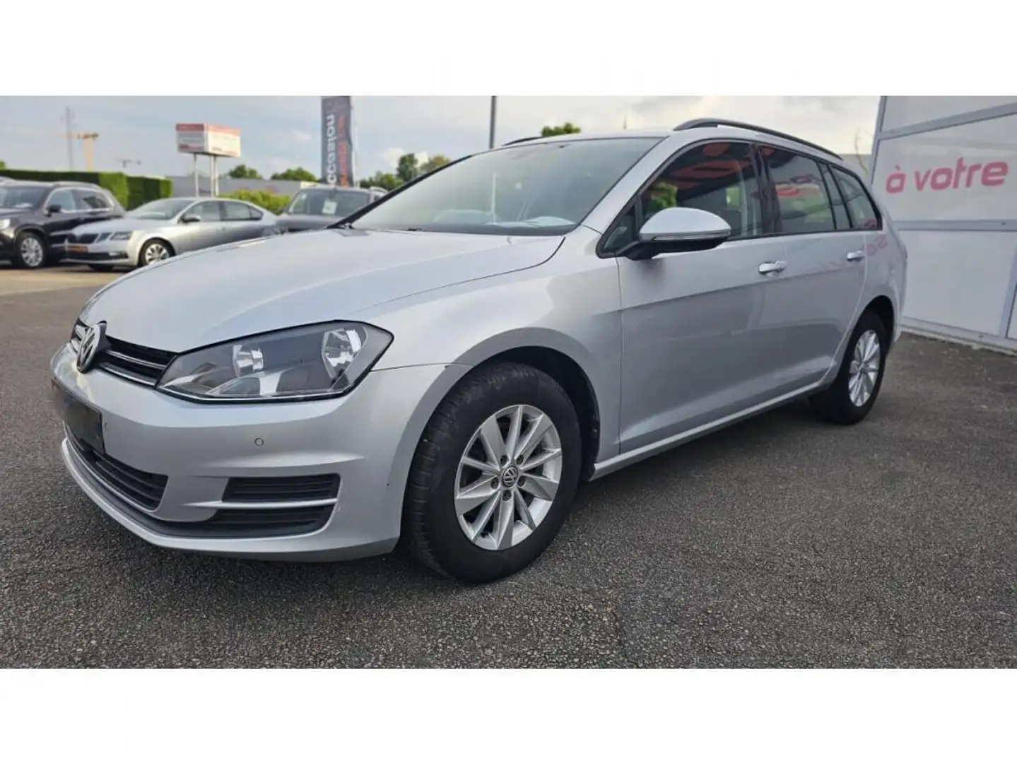 Volkswagen Trendline 1.6 TDI 105cv + RADAR AV ET AR Argent - 2