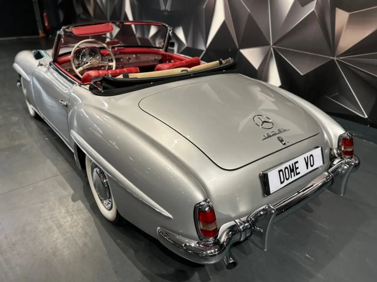 Mercedes-Benz 190 1.9 105 CH CABRIOLET, foto 11