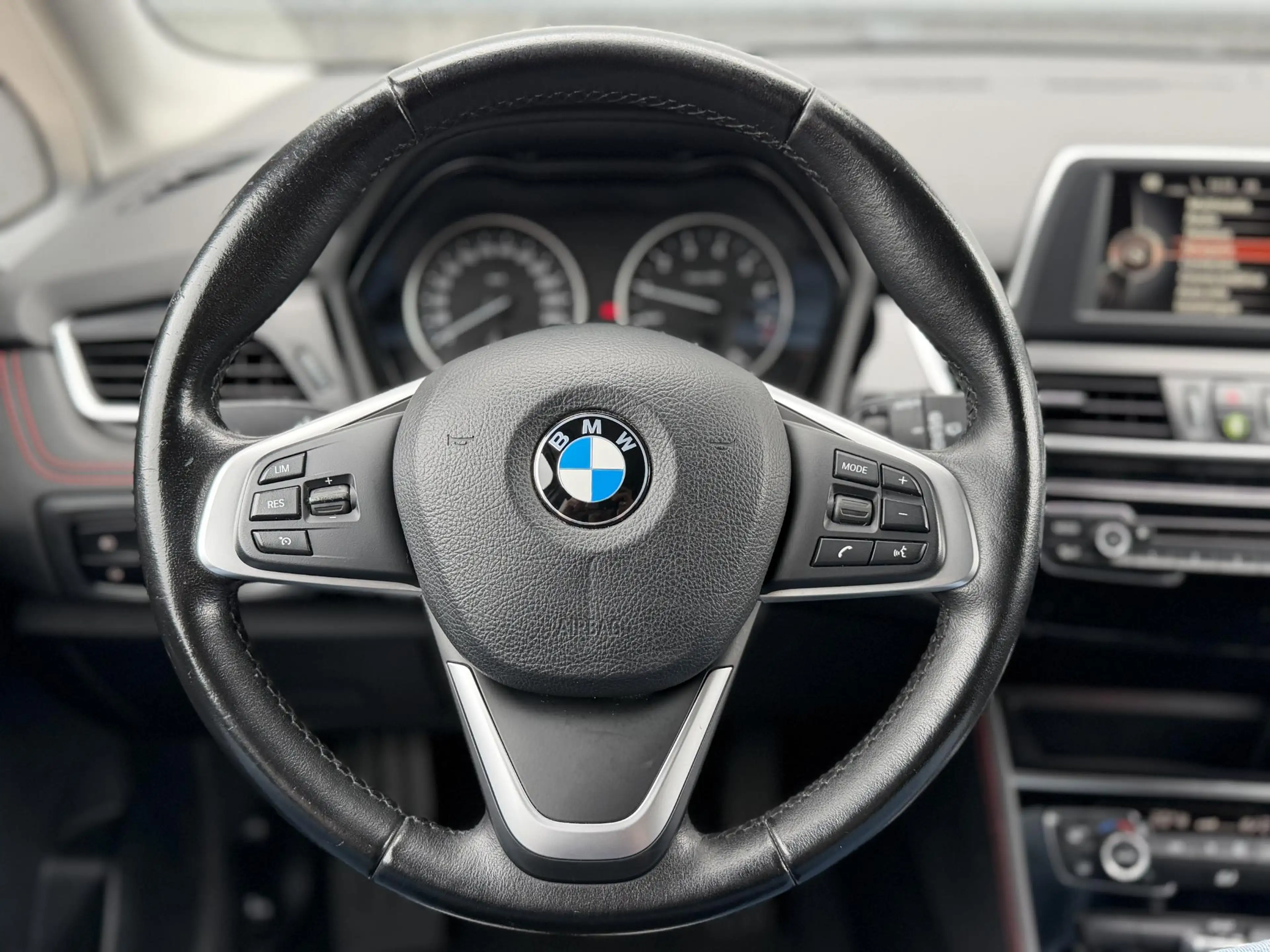 BMW 216 2-serie Active Tourer 216i Executive Sport Line | — photo 17