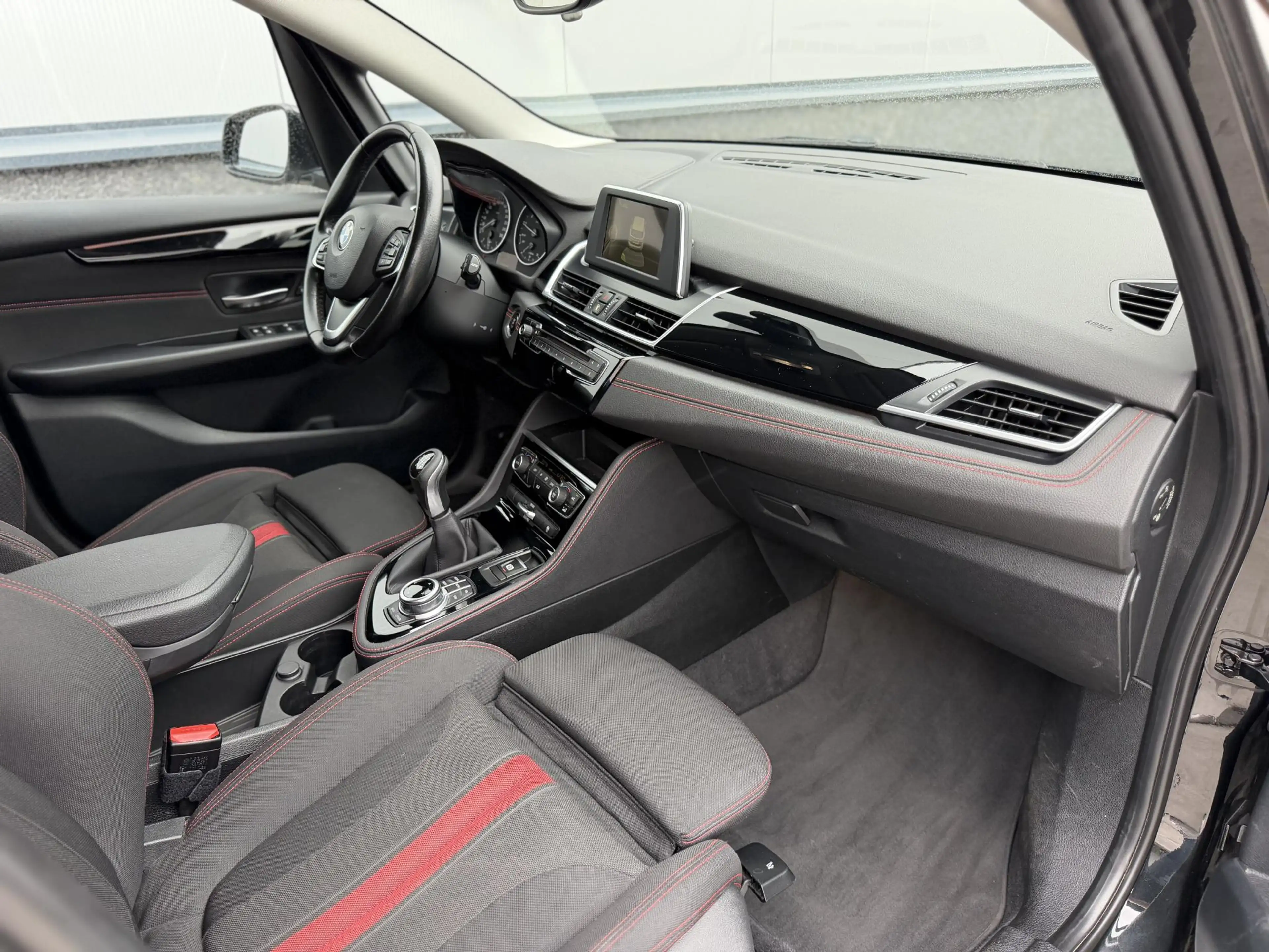 BMW 216 2-serie Active Tourer 216i Executive Sport Line | — photo 12