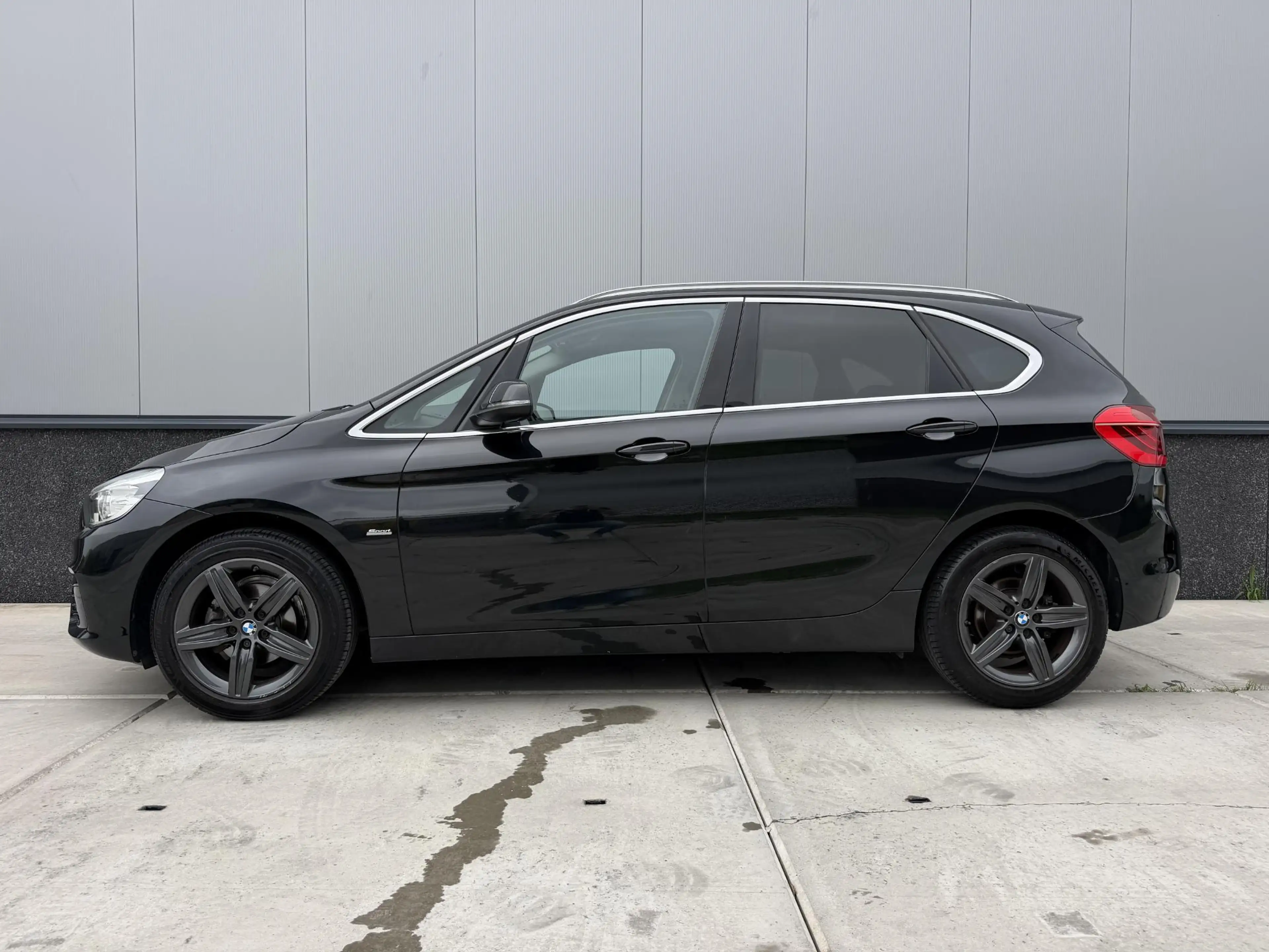 BMW 216 2-serie Active Tourer 216i Executive Sport Line | — photo 5