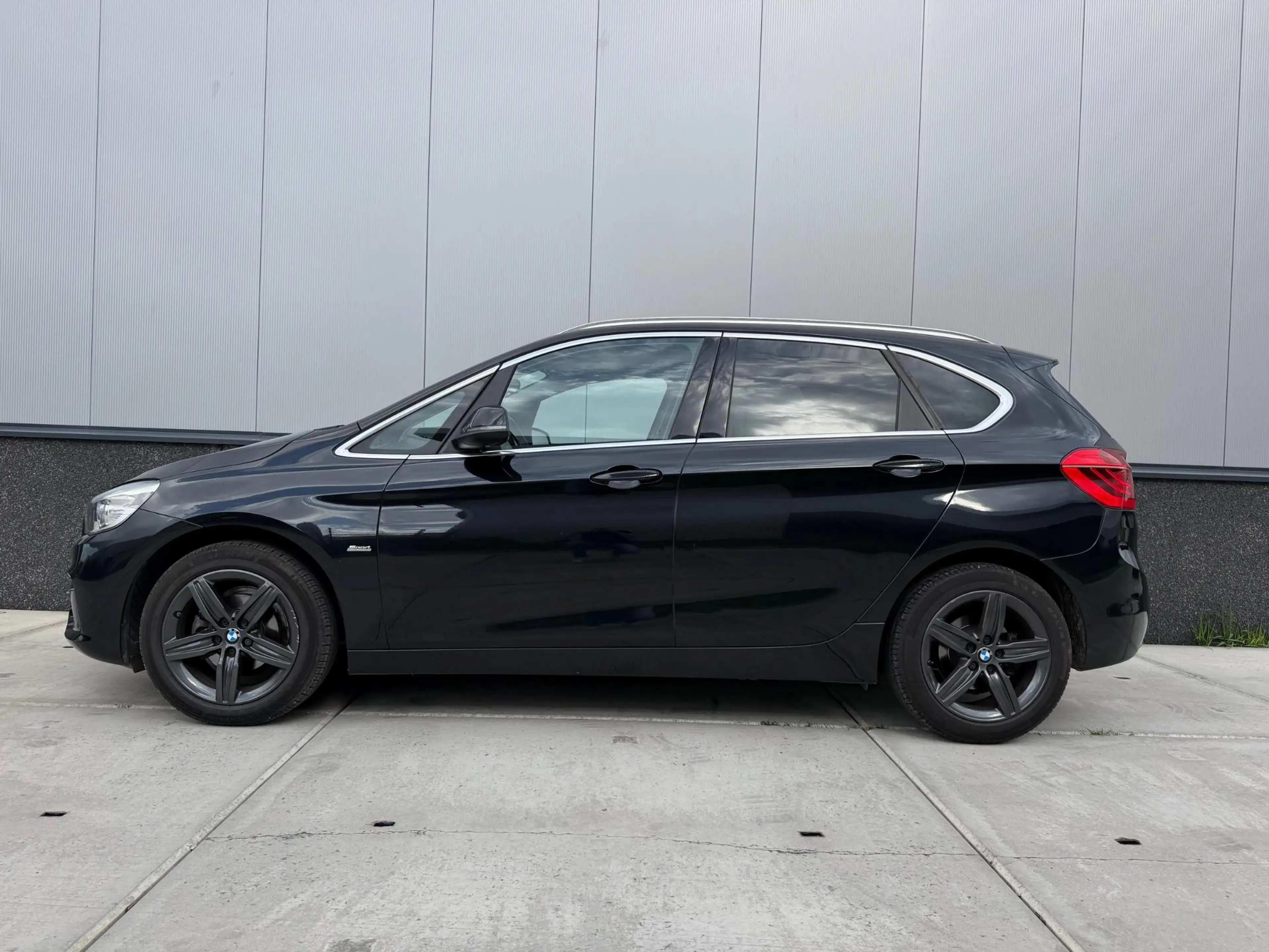 BMW 216 2-serie Active Tourer 216i Executive Sport Line | — photo 4