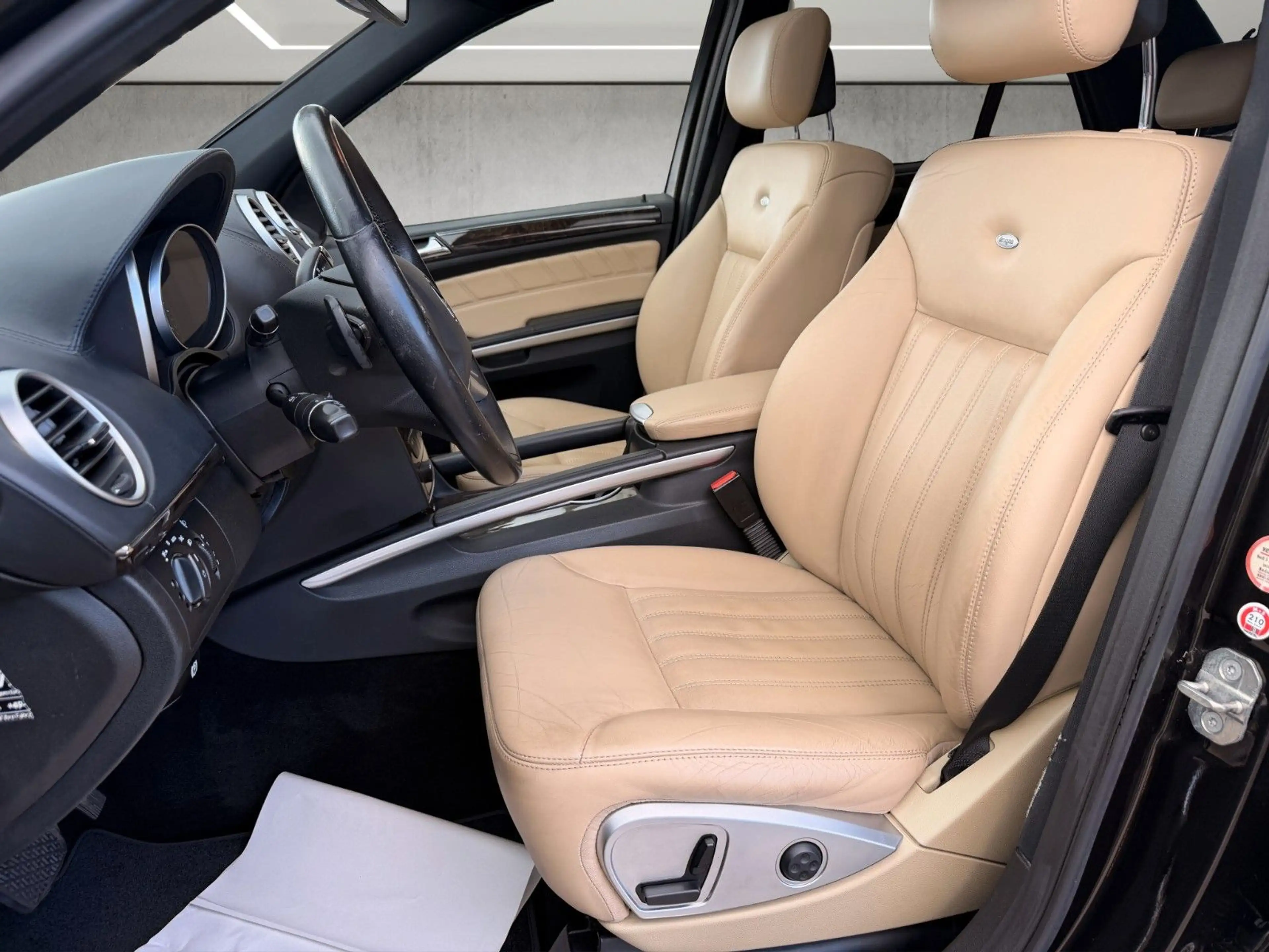 Mercedes-Benz ML 320 CDI 4Matic*Leder*Navi*1.Hand*Klima*Schieb — photo 5
