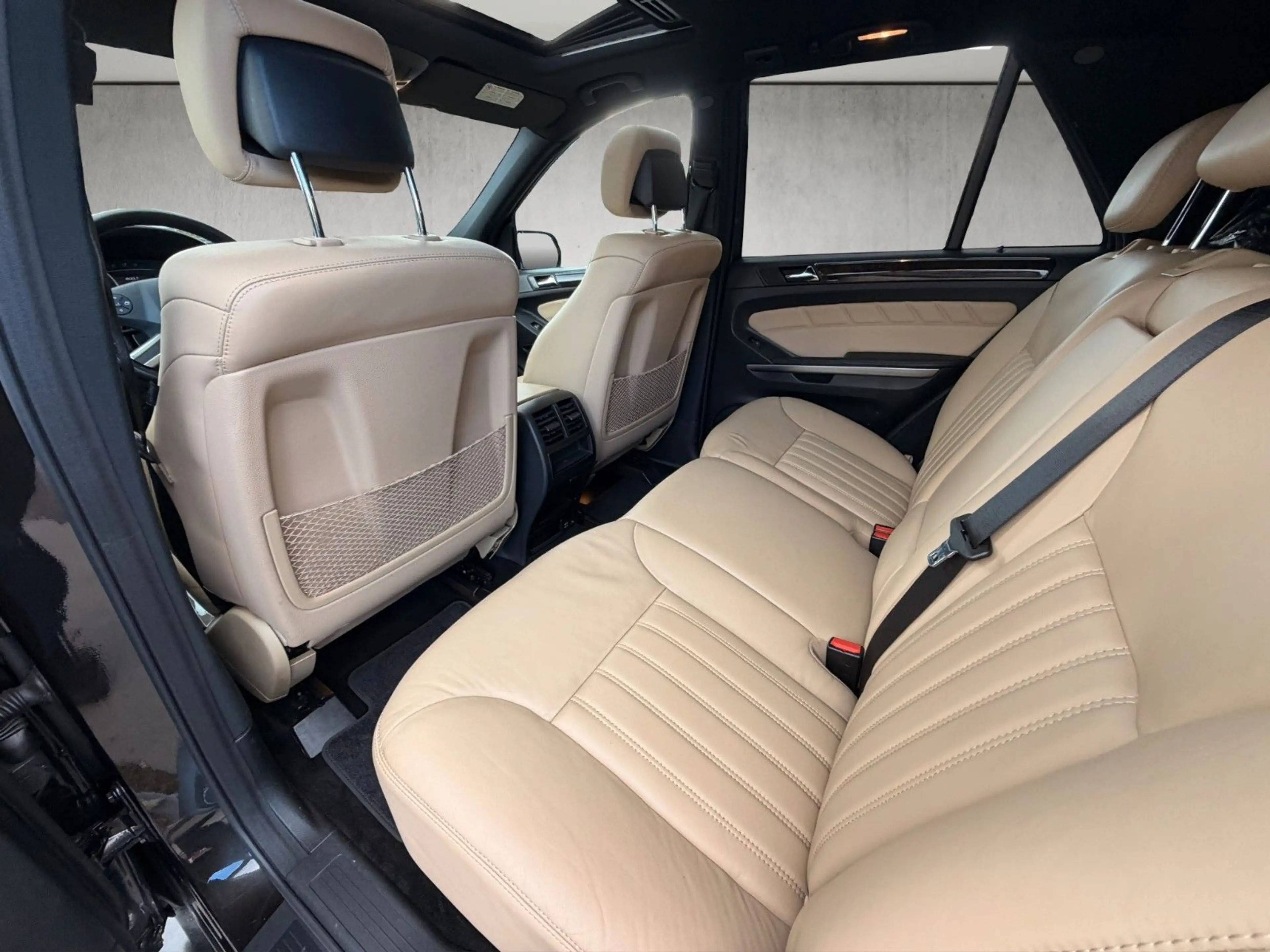 Mercedes-Benz ML 320 CDI 4Matic*Leder*Navi*1.Hand*Klima*Schieb — photo 9