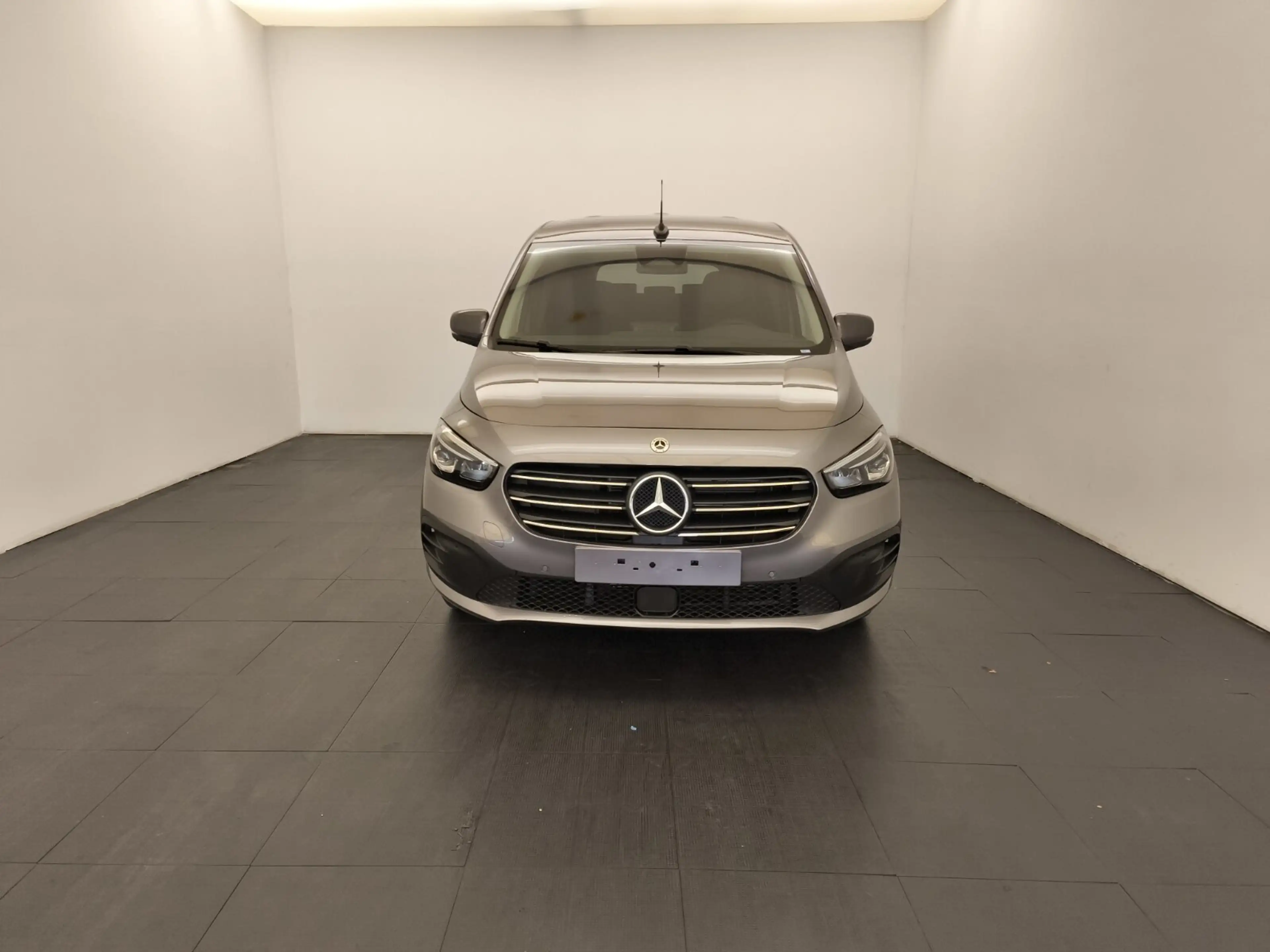 Mercedes-Benz T-Class T-Klasse T 180 Progressive lang EDITION Navi/Klima — photo 2