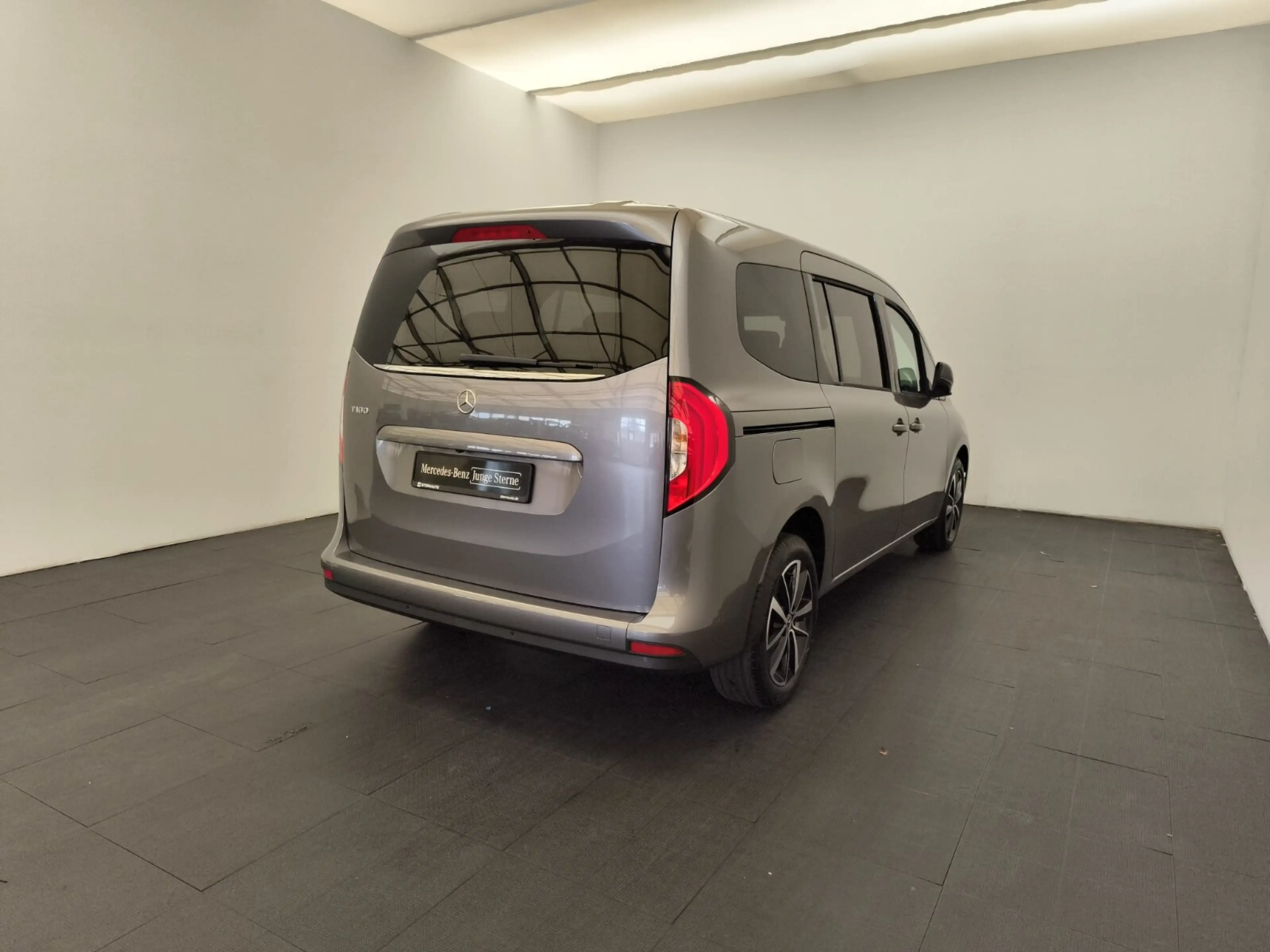 Mercedes-Benz T-Class T-Klasse T 180 Progressive lang EDITION Navi/Klima — photo 5