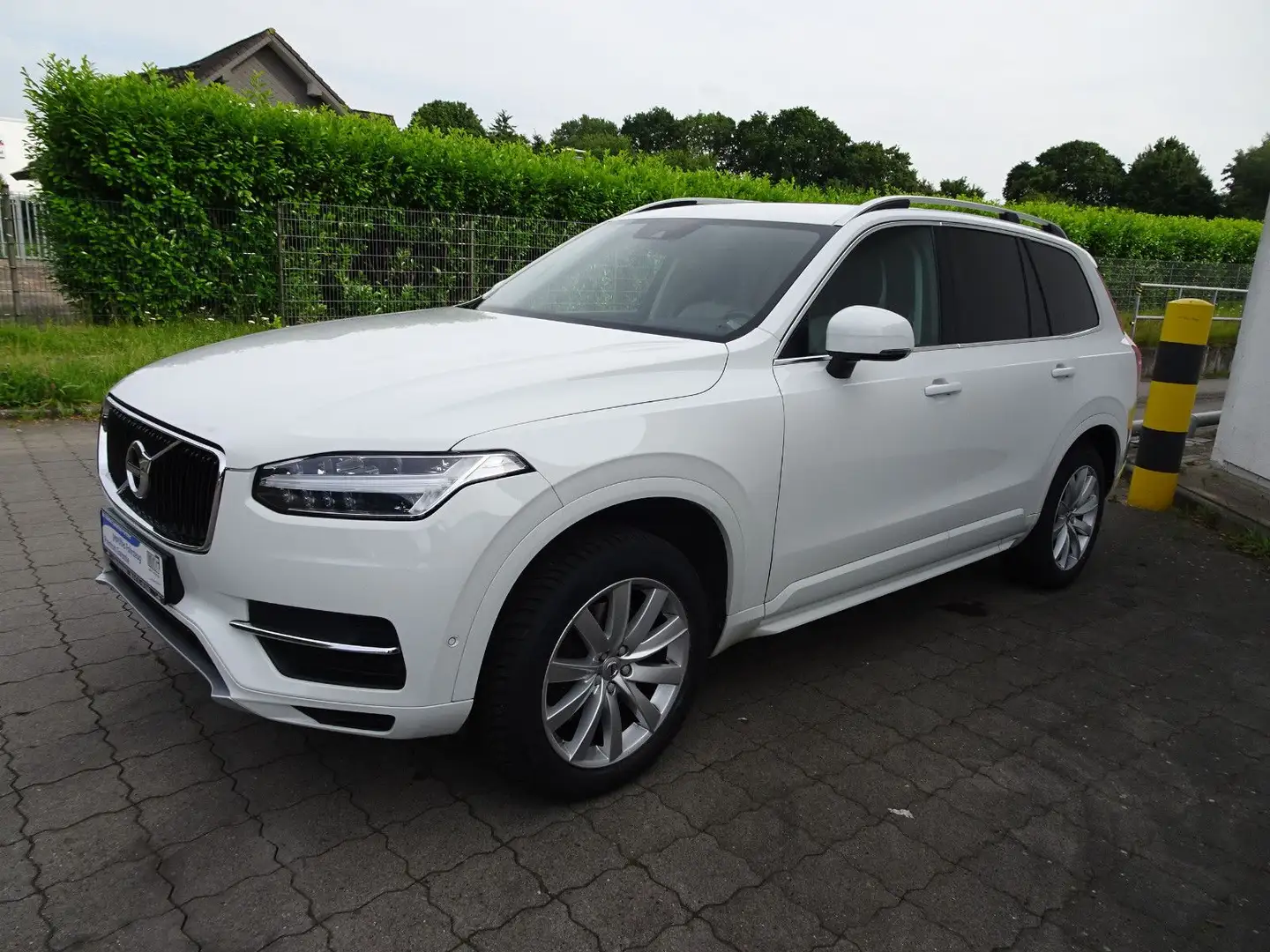 Volvo XC90 2.0 Inscription /Navi / Automatik Weiß - 1