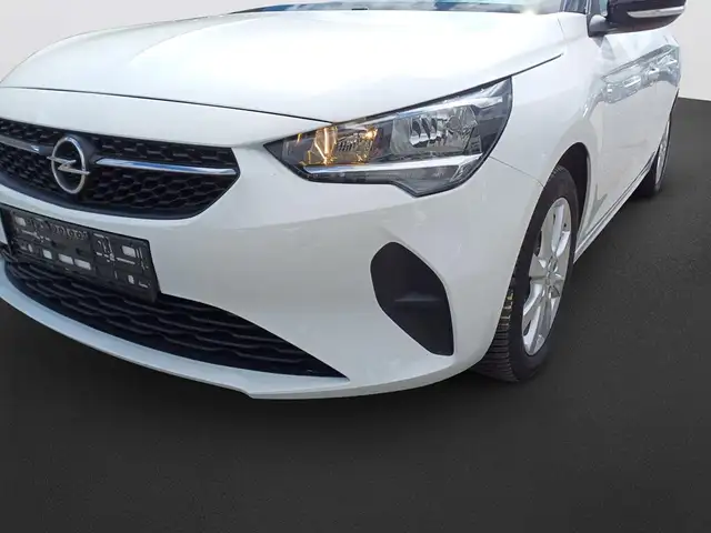Opel Corsa view 9