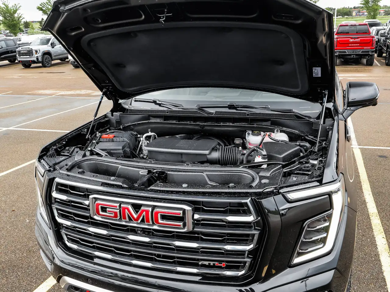 GMC Yukon photo GMC Yukon