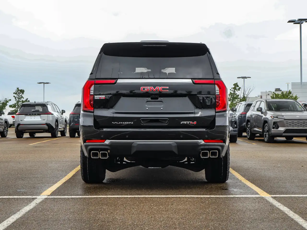 GMC Yukon photo GMC Yukon