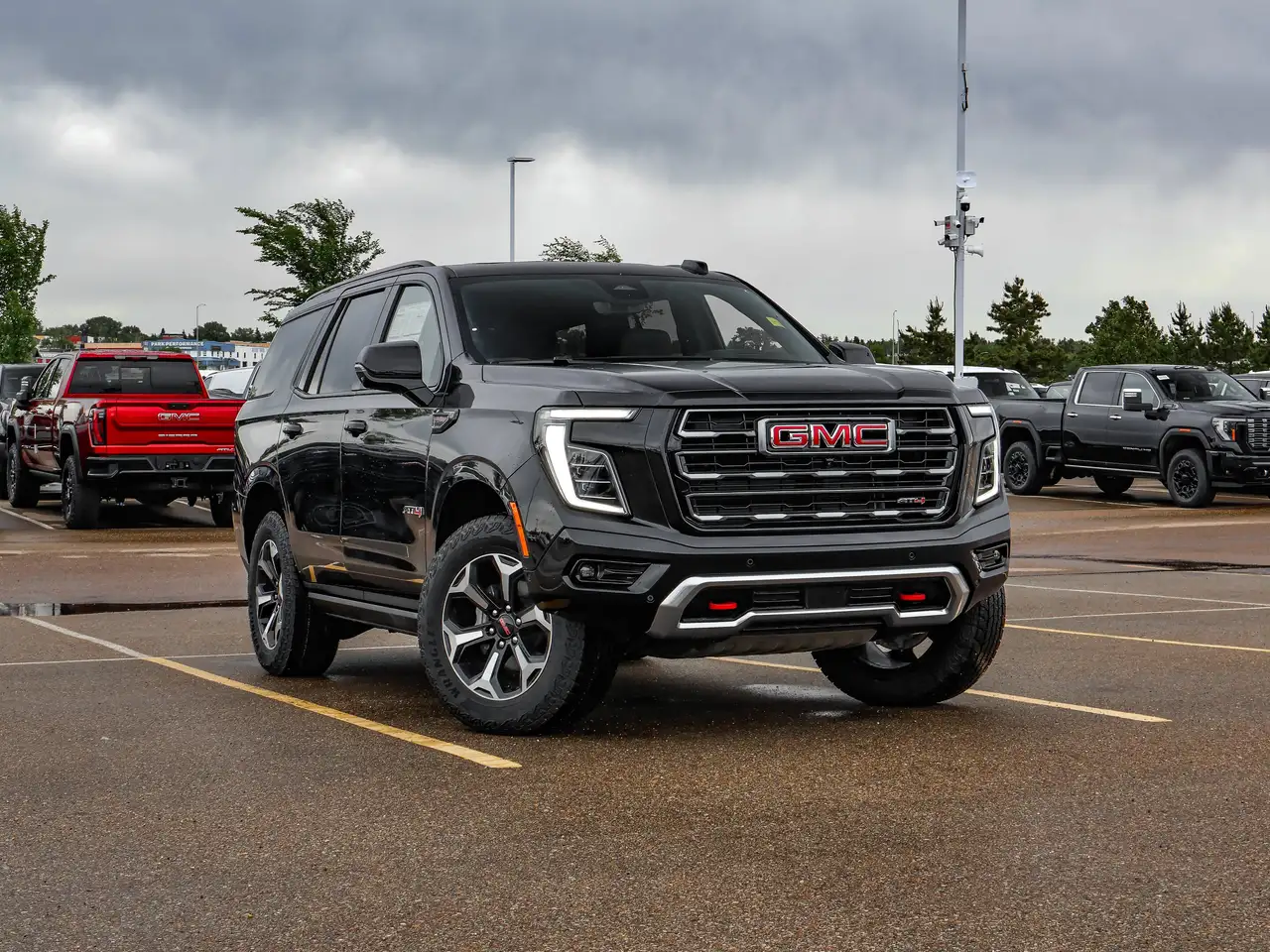 GMC Yukon photo GMC Yukon