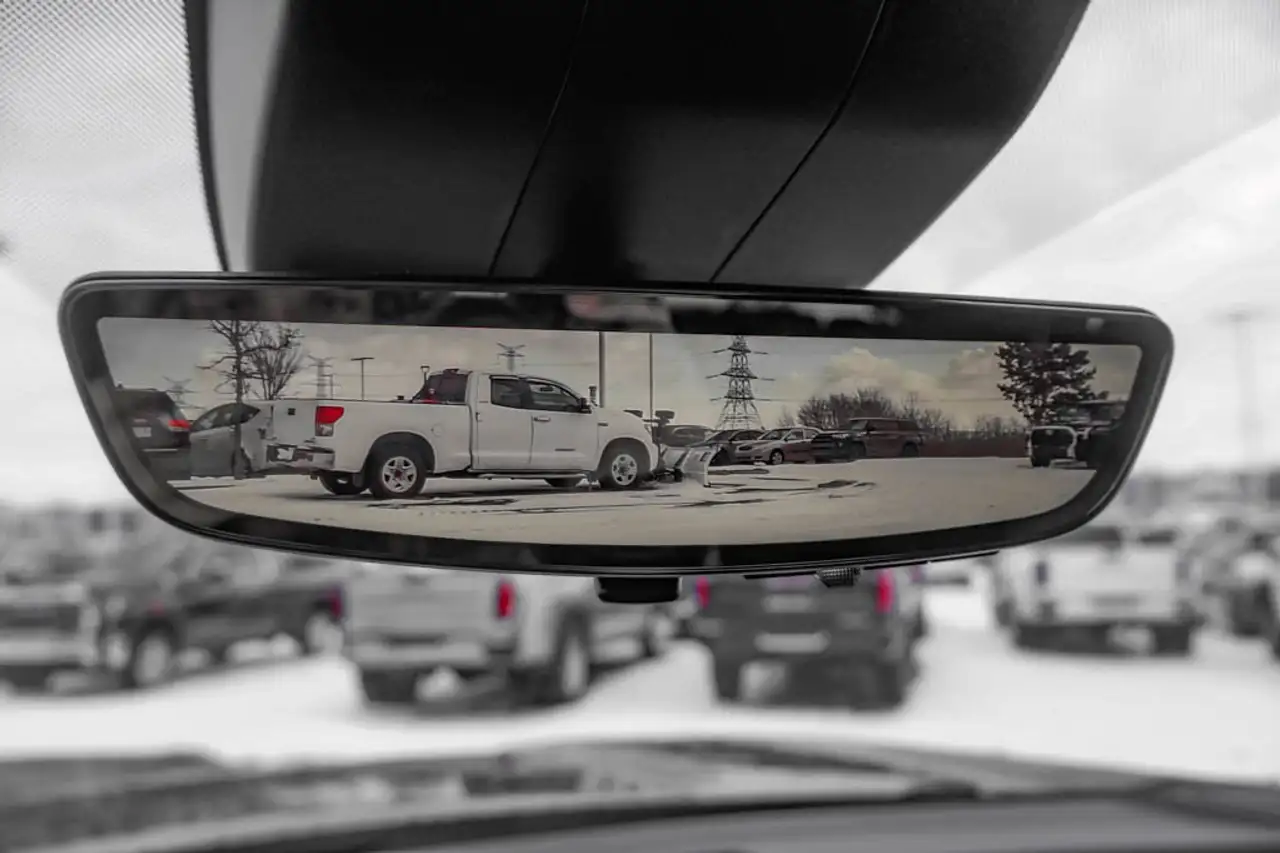 GMC Yukon снимка GMC Yukon