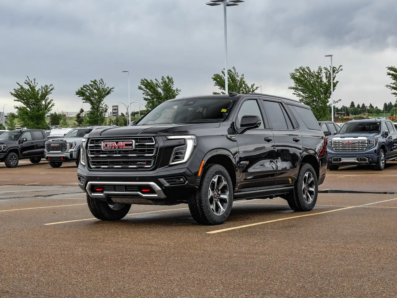 GMC Yukon photo GMC Yukon